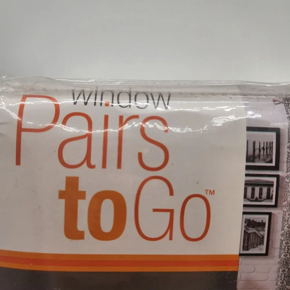 Pairs to Go Brockwell Spa Rod Pocket Curtain Two Panels Ivory Gray 56x95 New